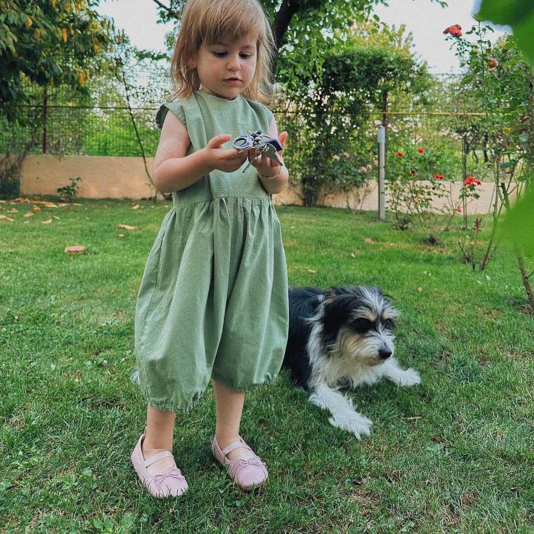 Salopetă oversized din muselină – Sage Green imagine 3